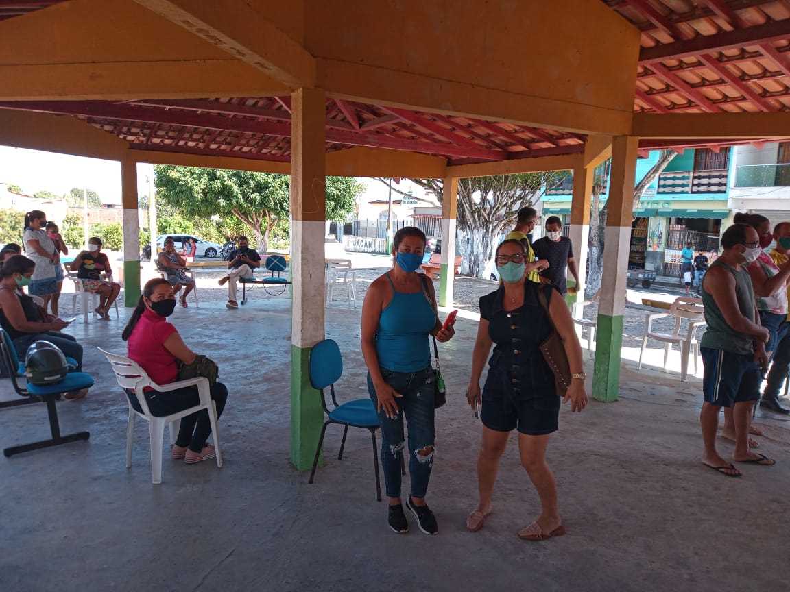 Camacã: Secretaria de Saúde avança no combate ao COVID-19 e inicia a vacinação na faixa etária dos 50 anos

